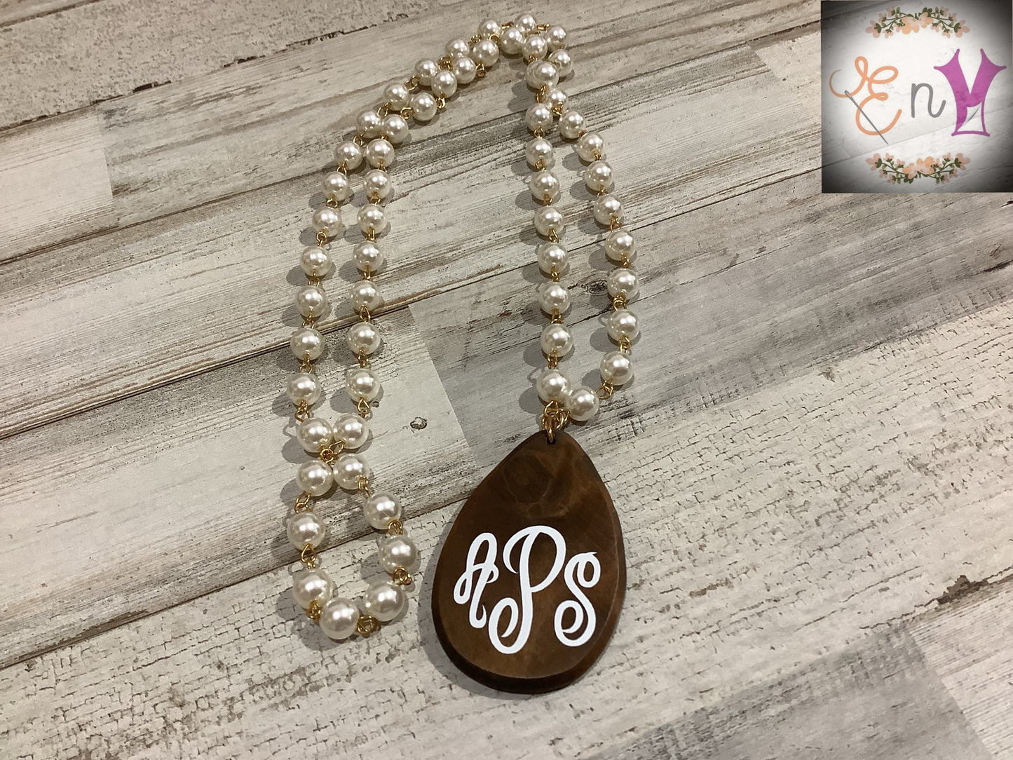 Monogrammable Wooden Set