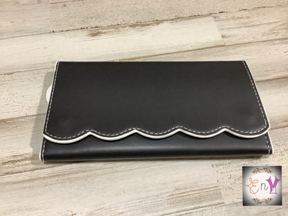 Scalloped Wallet